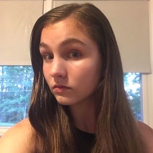 Meet your Posher, Katelyn